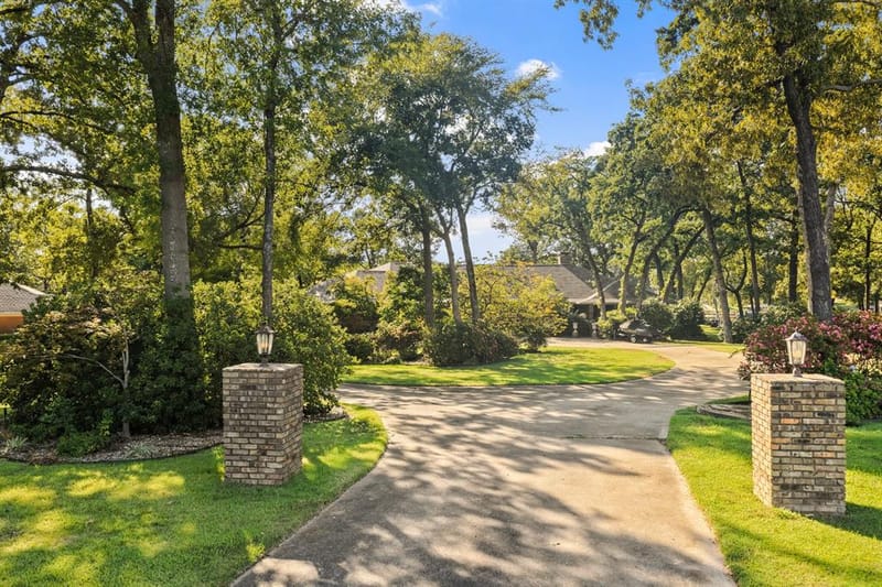 178 County Road 2137, Pittsburg TX 75686