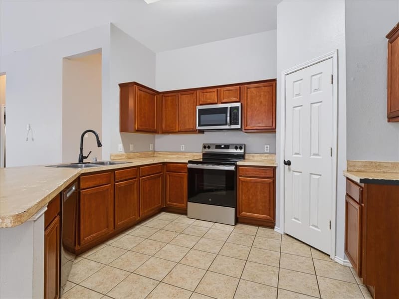 321 Magnolia Drive, Fate TX 75087 - Photo 8