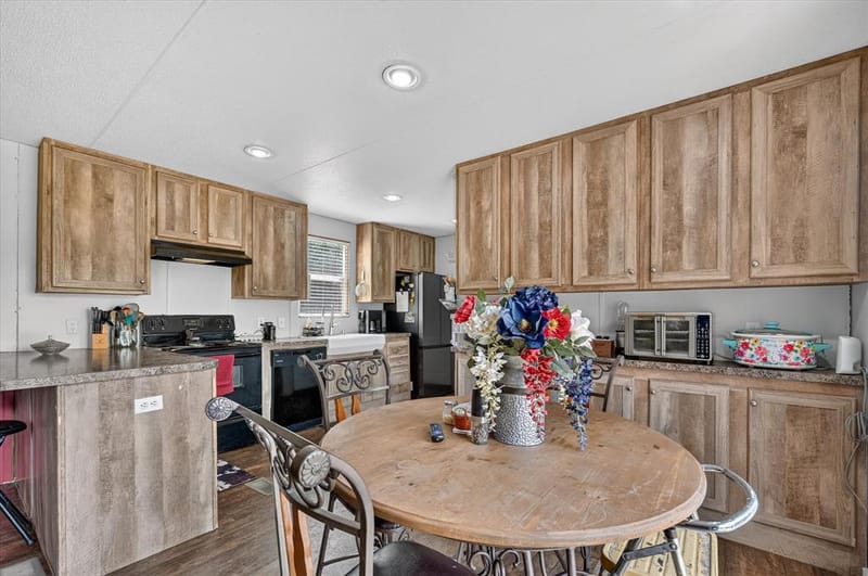 913 County Road 4232, Bonham TX 75418 - Photo 13