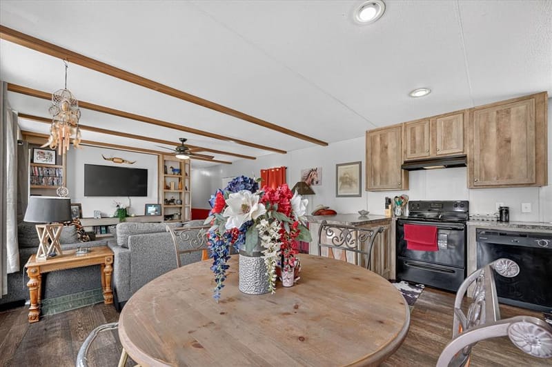 913 County Road 4232, Bonham TX 75418 - Photo 12
