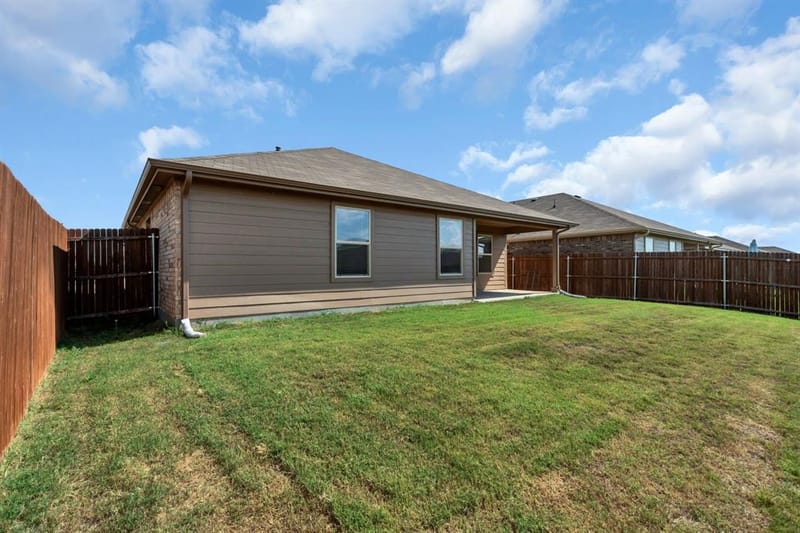 16617 Porterfield Lane, Justin TX 76247 - Photo 26