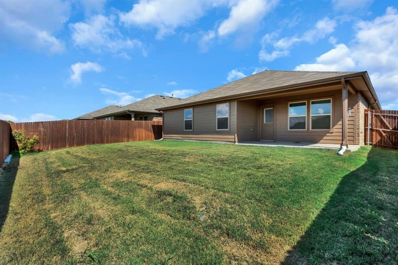 16617 Porterfield Lane, Justin TX 76247 - Photo 24