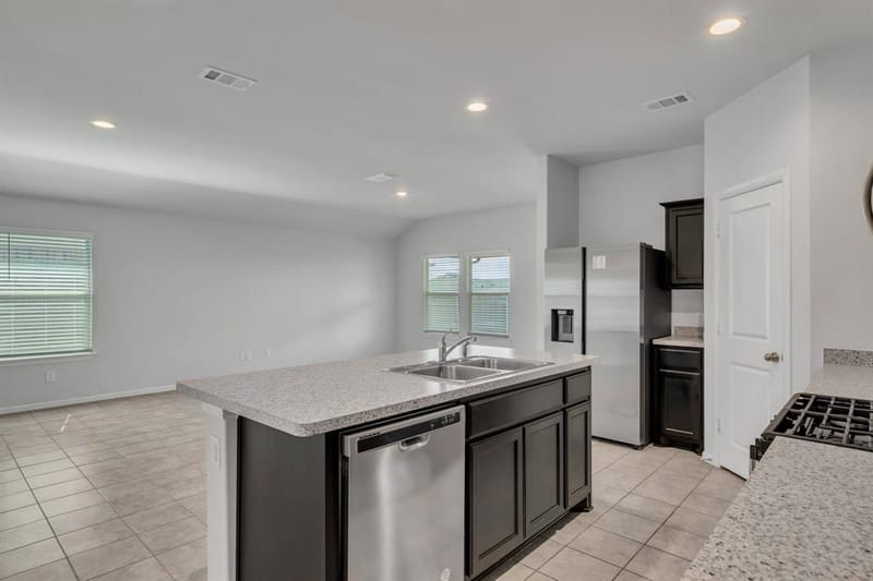 16617 Porterfield Lane, Justin TX 76247 - Photo 10