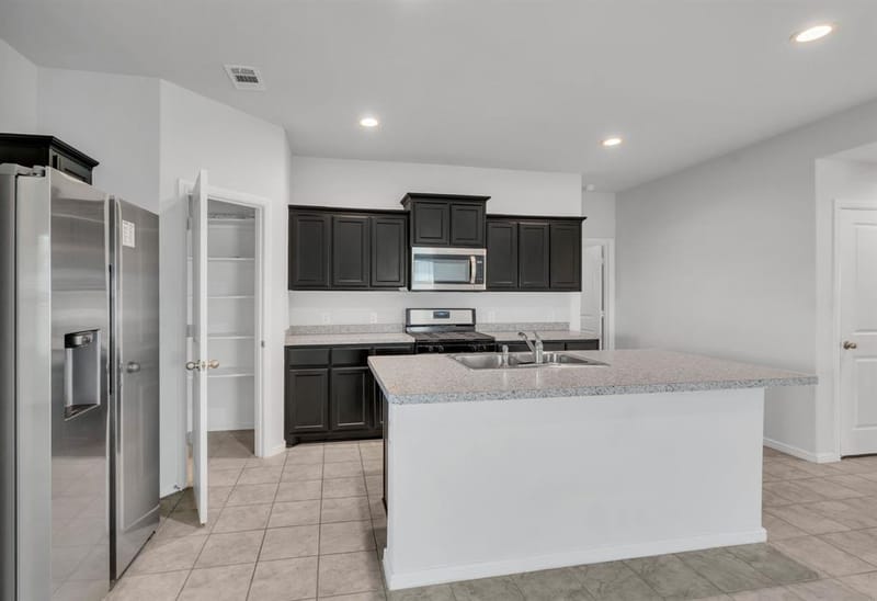 16617 Porterfield Lane, Justin TX 76247 - Photo 11