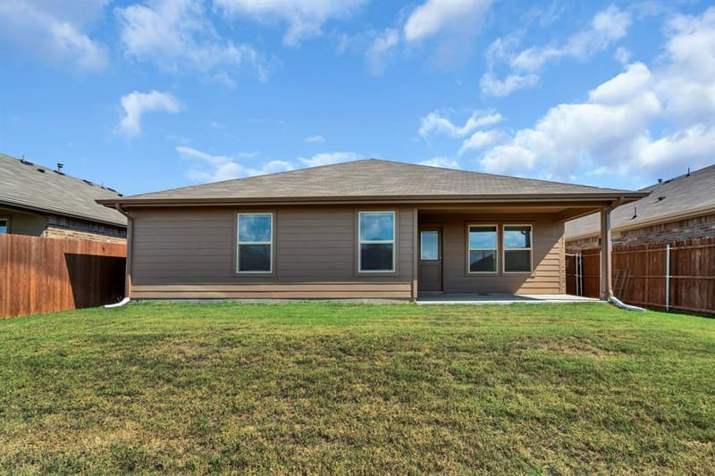 16617 Porterfield Lane, Justin TX 76247 - Photo 25