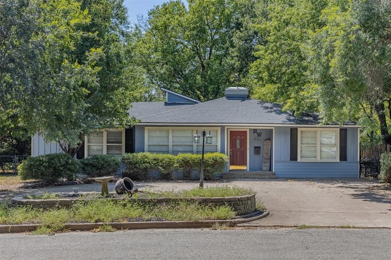 620 Denton Drive, Sherman TX 75092 - Photo 2