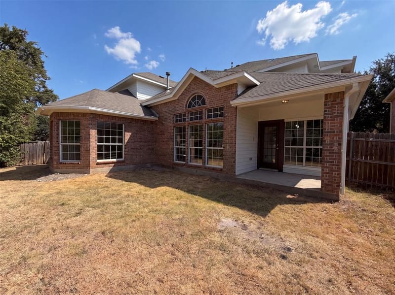 1803 High Meadow Street, Glenn Heights TX 75154 - Photo 7