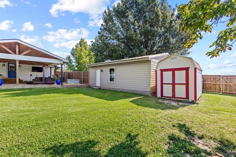 11731 NW State Highway 11, Whitewright TX 75491 - Photo 24