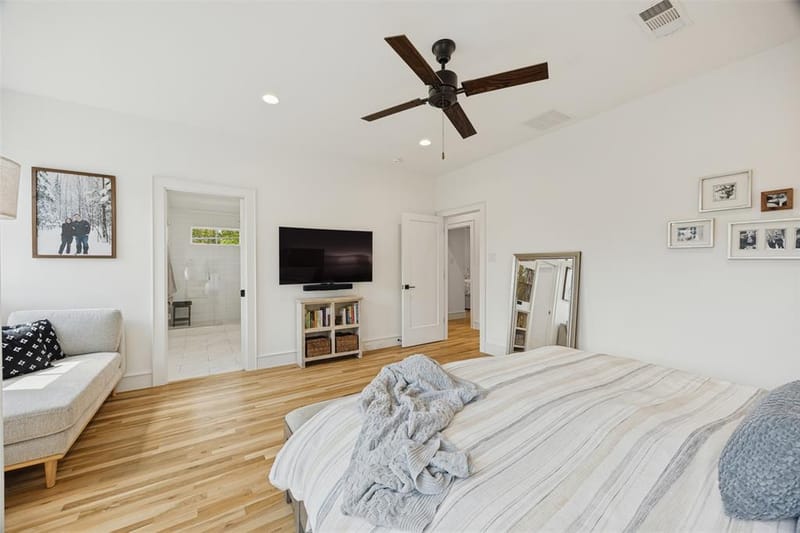 8600 Forest Hills Boulevard, Dallas TX 75218 - Photo 16