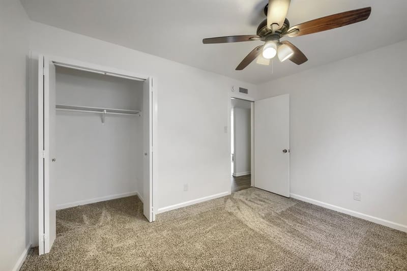 7209 Flameleaf Place, Dallas TX 75249 - Photo 9