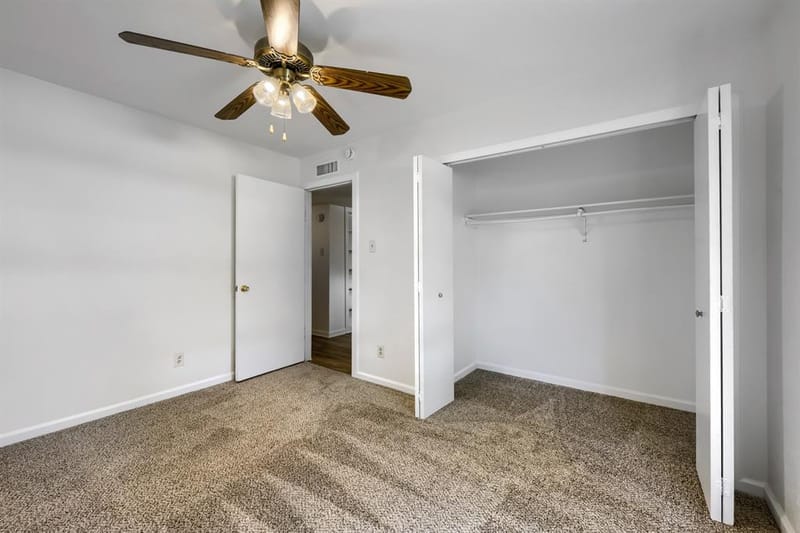 7209 Flameleaf Place, Dallas TX 75249 - Photo 8