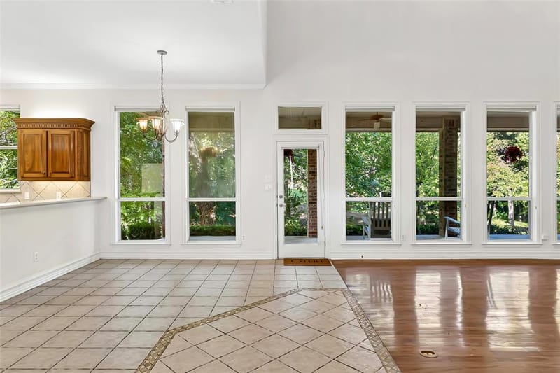 902 Glen Meadow Court, Garland TX 75044 - Photo 9
