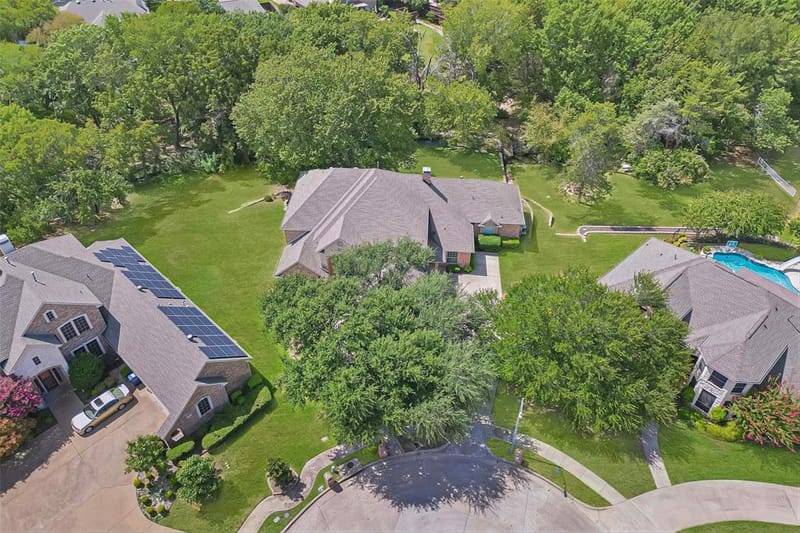 902 Glen Meadow Court, Garland TX 75044 - Photo 4