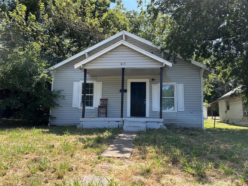 615 S Throckmorton Street, Sherman TX 75090 - Photo 22