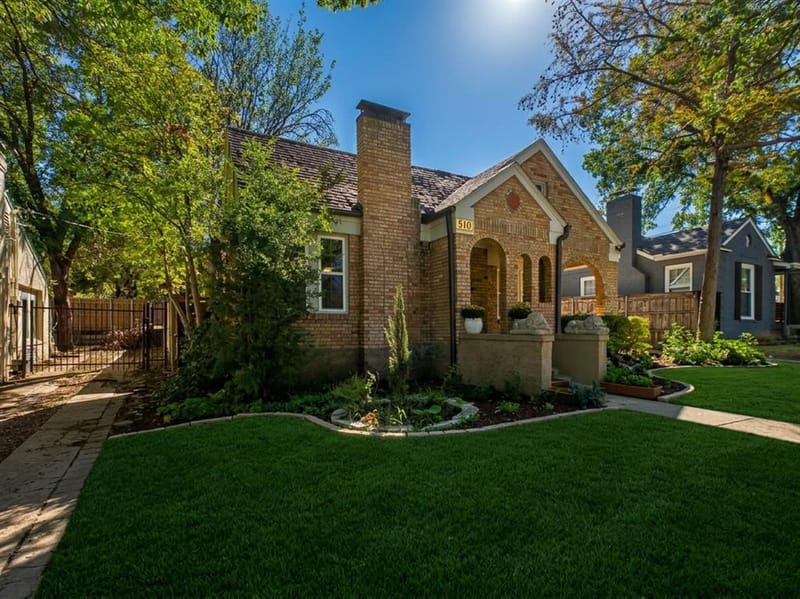 510 S Westmoreland Road, Dallas TX 75211 - Photo 2