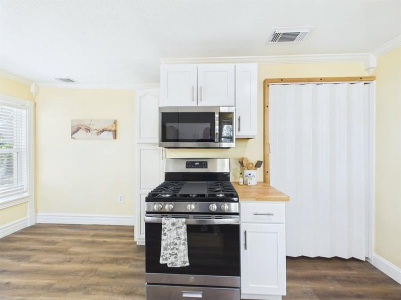 510 S Westmoreland Road, Dallas TX 75211 - Photo 16