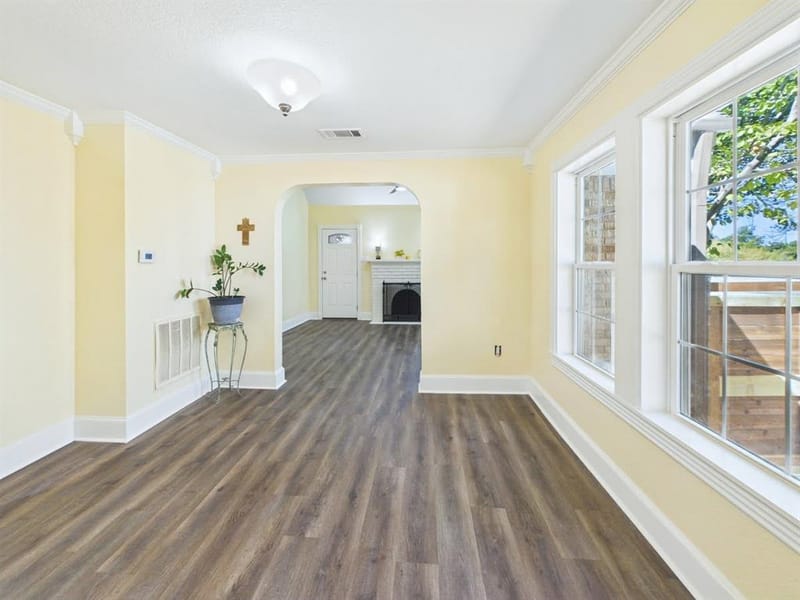 510 S Westmoreland Road, Dallas TX 75211 - Photo 9