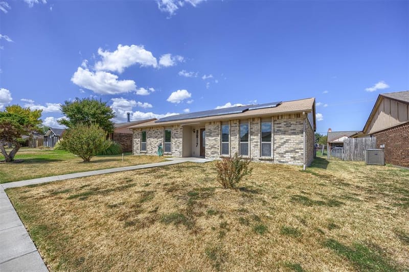 8817 Millwood Drive, Rowlett TX 75088 - Photo 3