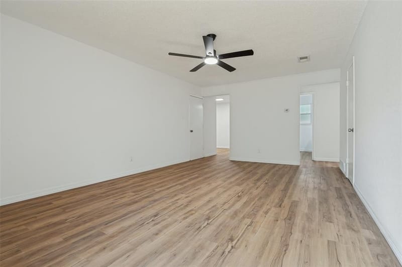 1617 Avenue A, Grand Prairie TX 75051 - Photo 20