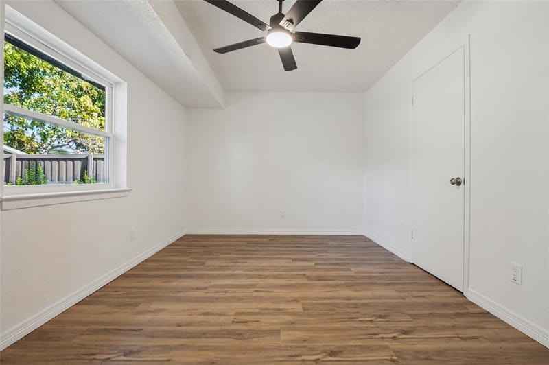 1617 Avenue A, Grand Prairie TX 75051 - Photo 15