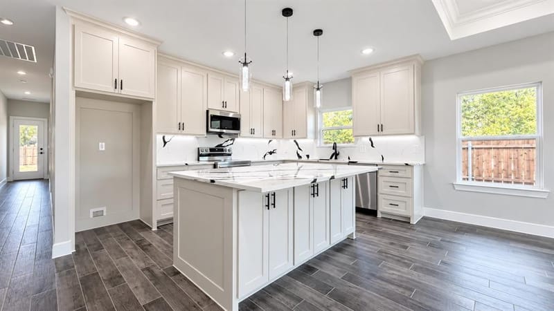 302 W Pine Street, Whitewright TX 75491 - Photo 9