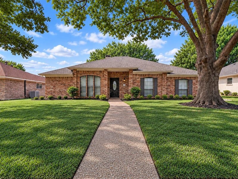 805 Green Brook Drive, Allen TX 75002
