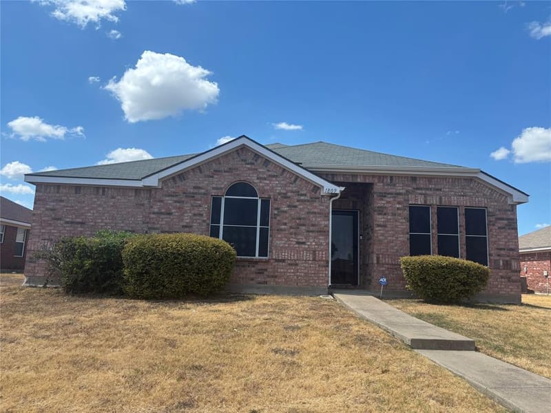 1809 Chapman Drive, Lancaster TX 75134