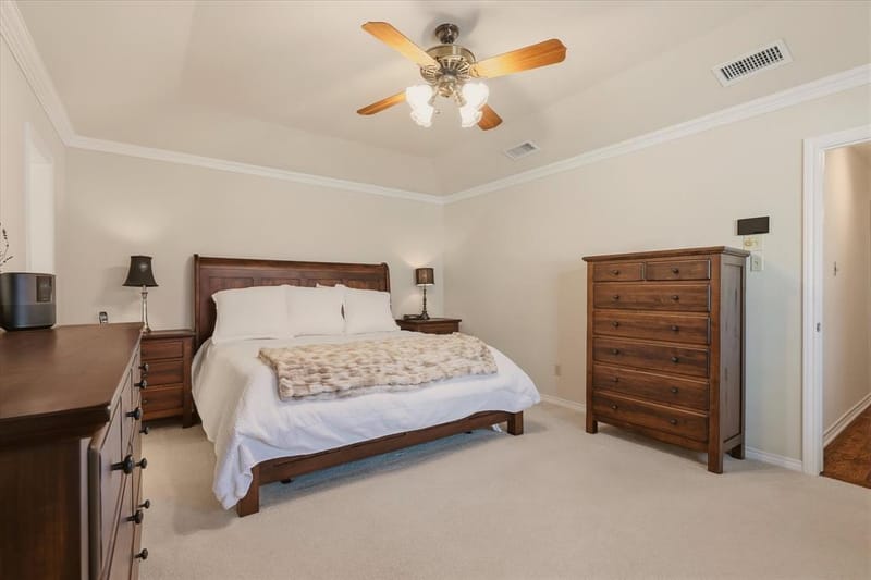 15922 Windy Meadow Drive, Dallas TX 75248 - Photo 20