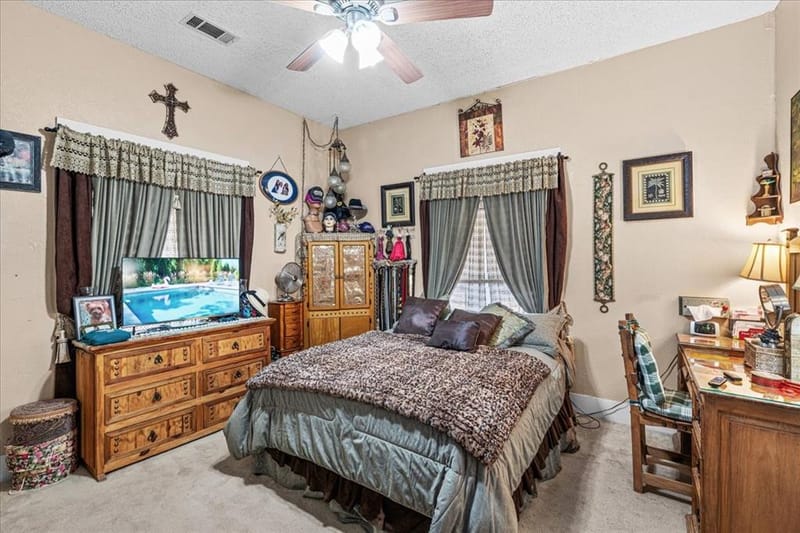 707 N Magnolia Avenue, Hubbard TX 76648 - Photo 9