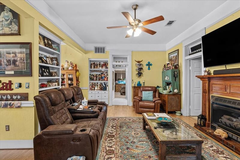707 N Magnolia Avenue, Hubbard TX 76648 - Photo 18