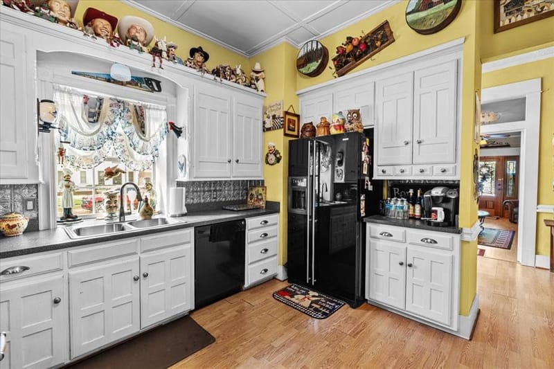 707 N Magnolia Avenue, Hubbard TX 76648 - Photo 15