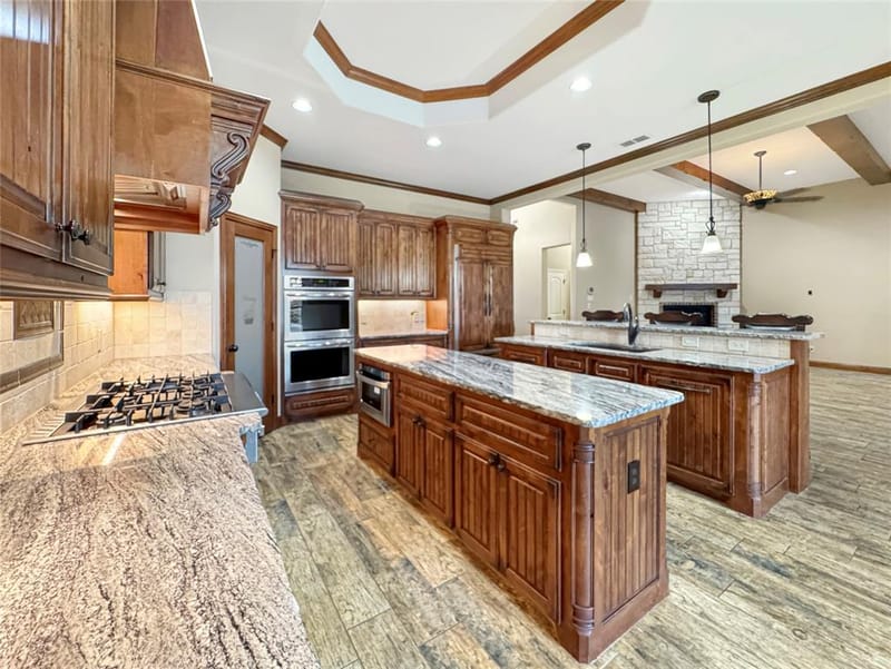 6509 Ladybank Court W, Cleburne TX 76033 - Photo 11