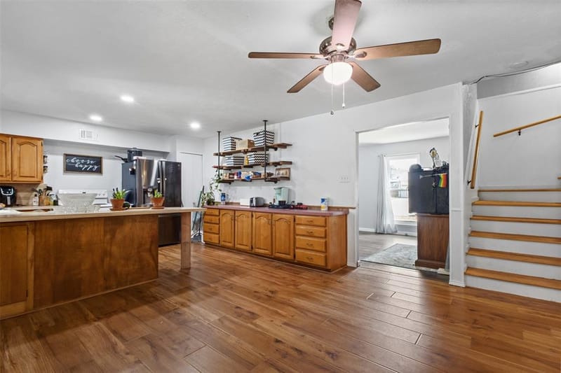 14429 Dennis Lane, Farmers Branch TX 75234 - Photo 6