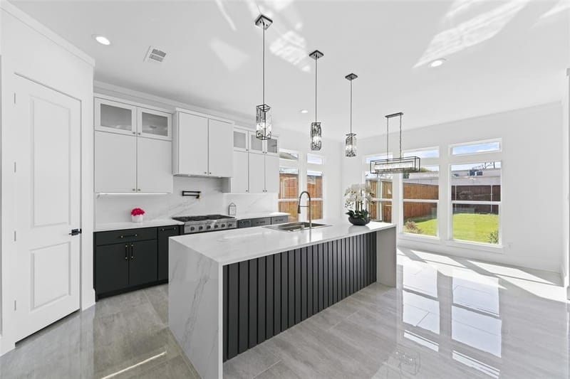 703 Buckalew Street, Dallas TX 75208 - Photo 13