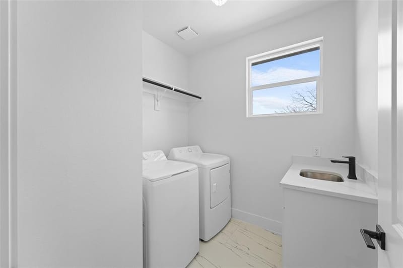 703 Buckalew Street, Dallas TX 75208 - Photo 32