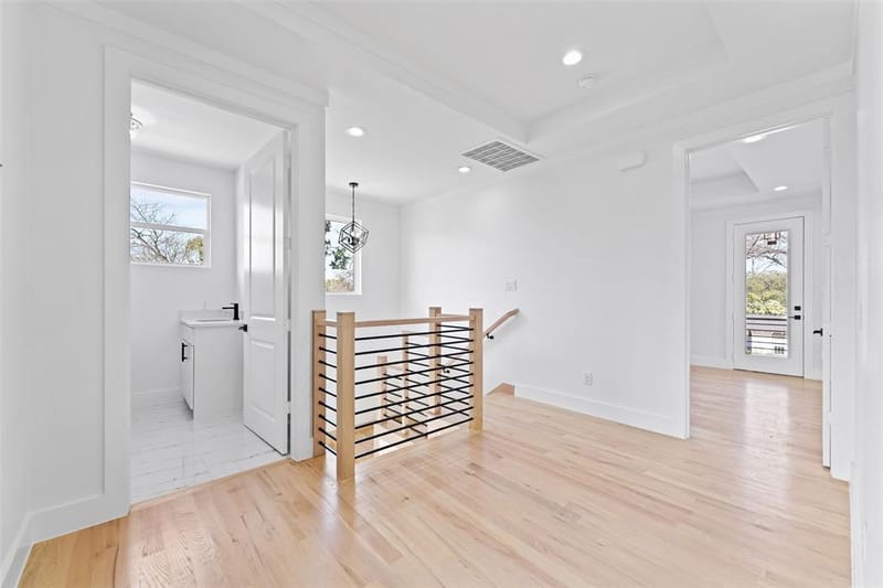 703 Buckalew Street, Dallas TX 75208 - Photo 19