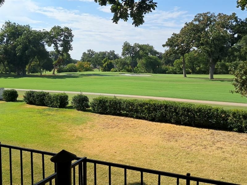 4042 Ridglea Country Club Drive # 1107, Fort Worth TX 76126 - Photo 3