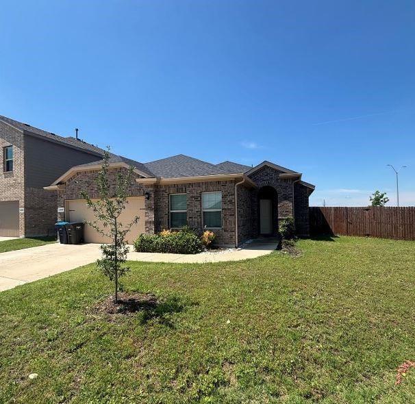 2440 Edisto Beach Drive, Fort Worth TX 76108