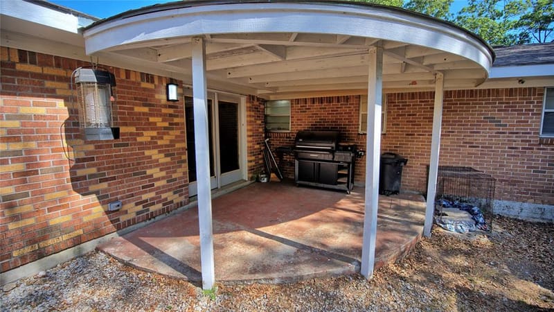 105 E Pecan Street, Saint Jo TX 76265 - Photo 23
