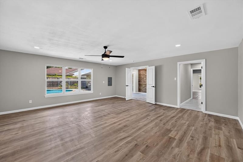 215 Roma Drive, Duncanville TX 75116 - Photo 13