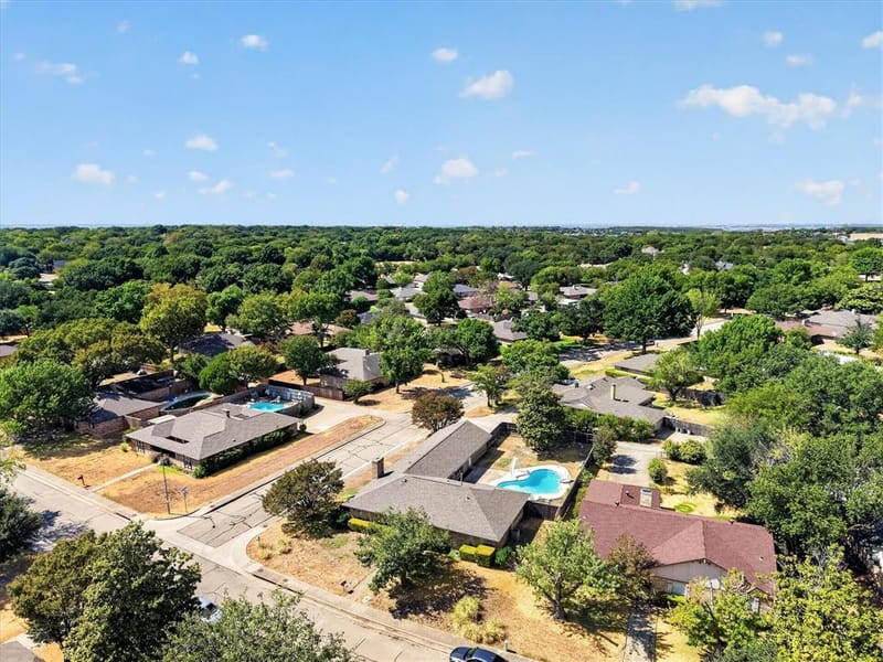 215 Roma Drive, Duncanville TX 75116 - Photo 32