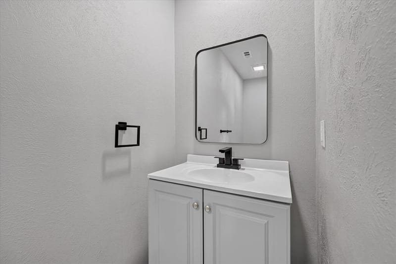 215 Roma Drive, Duncanville TX 75116 - Photo 14