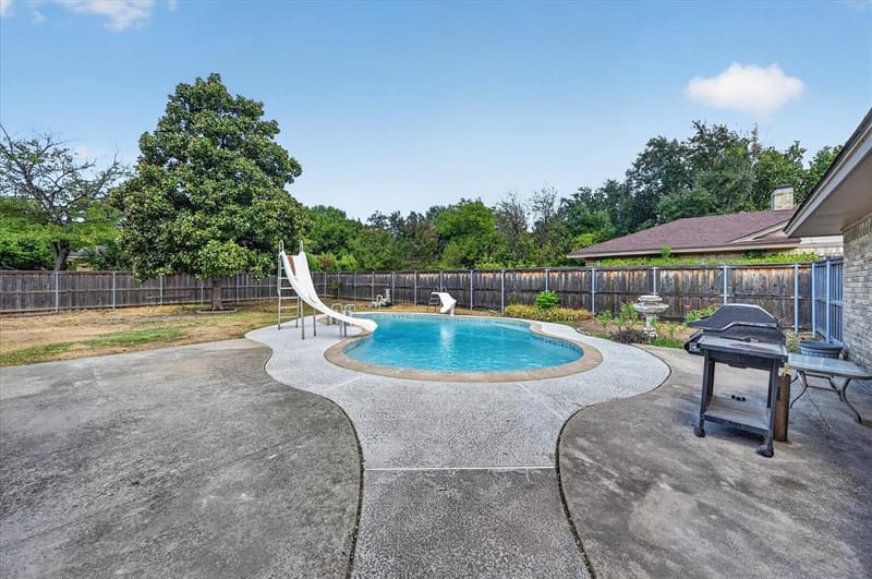 215 Roma Drive, Duncanville TX 75116 - Photo 25