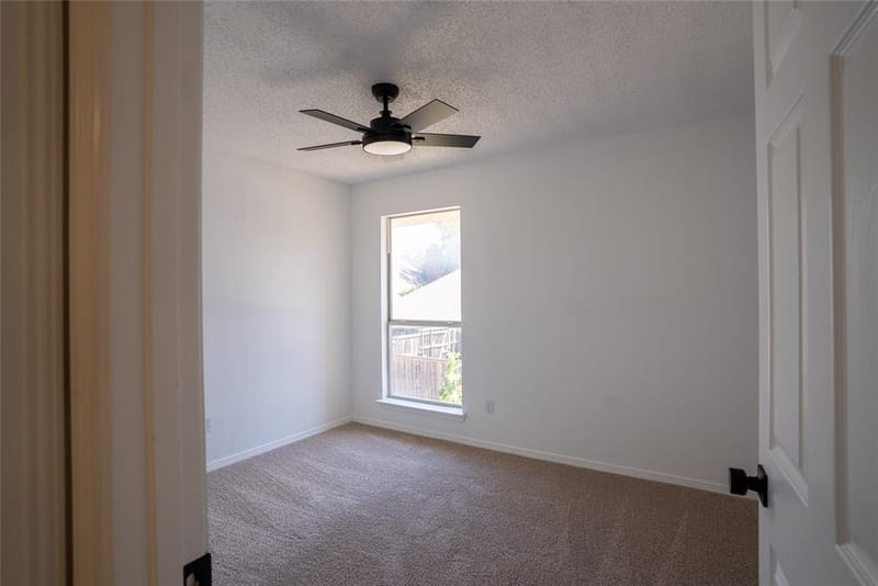 18942 Ravenglen Court, Dallas TX 75287 - Photo 30
