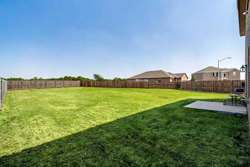 12 Cherryridge Drive, Edgecliff Village TX 76134 - Photo 27
