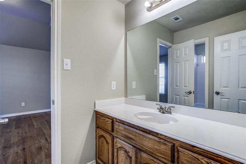 8406 Royal Montreal Drive, Rowlett TX 75089 - Photo 8