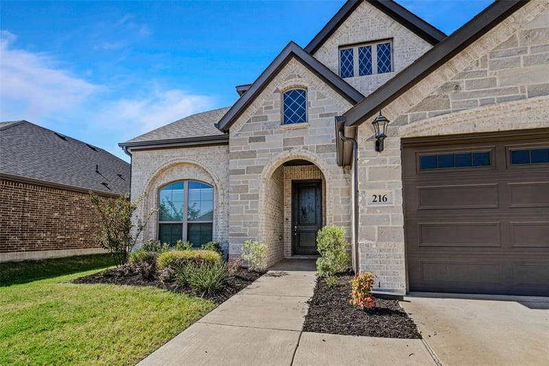 216 Cow Hand Drive, Waxahachie TX 75165 - Photo 2