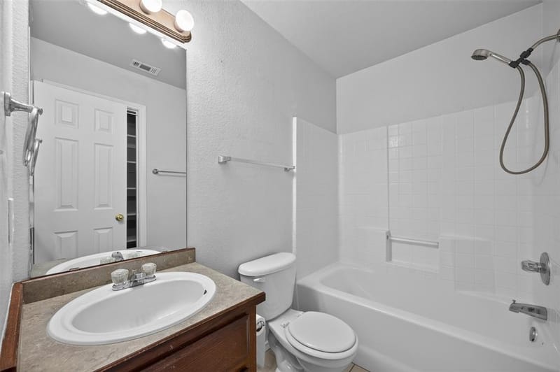 611 Oliver Lane, Waxahachie TX 75165 - Photo 16