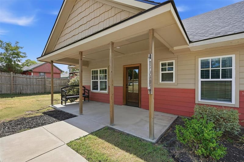 406 Cody Lane, Sherman TX 75092 - Photo 4