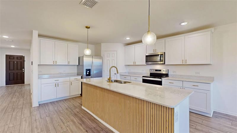 4536 Benham Drive, Fort Worth TX 76036 - Photo 7